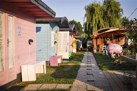 Lucky Lake Caravan Hostel in Amsterdam